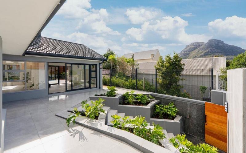 3 Bedroom Property for Sale in Hout Bay Western Cape